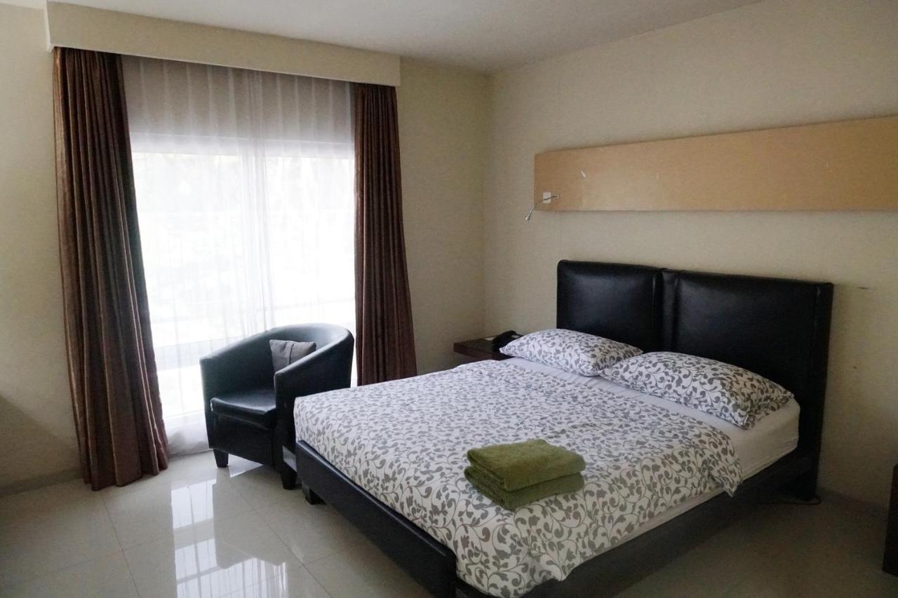 Jhoanie Hotel Tomohon Luaran gambar